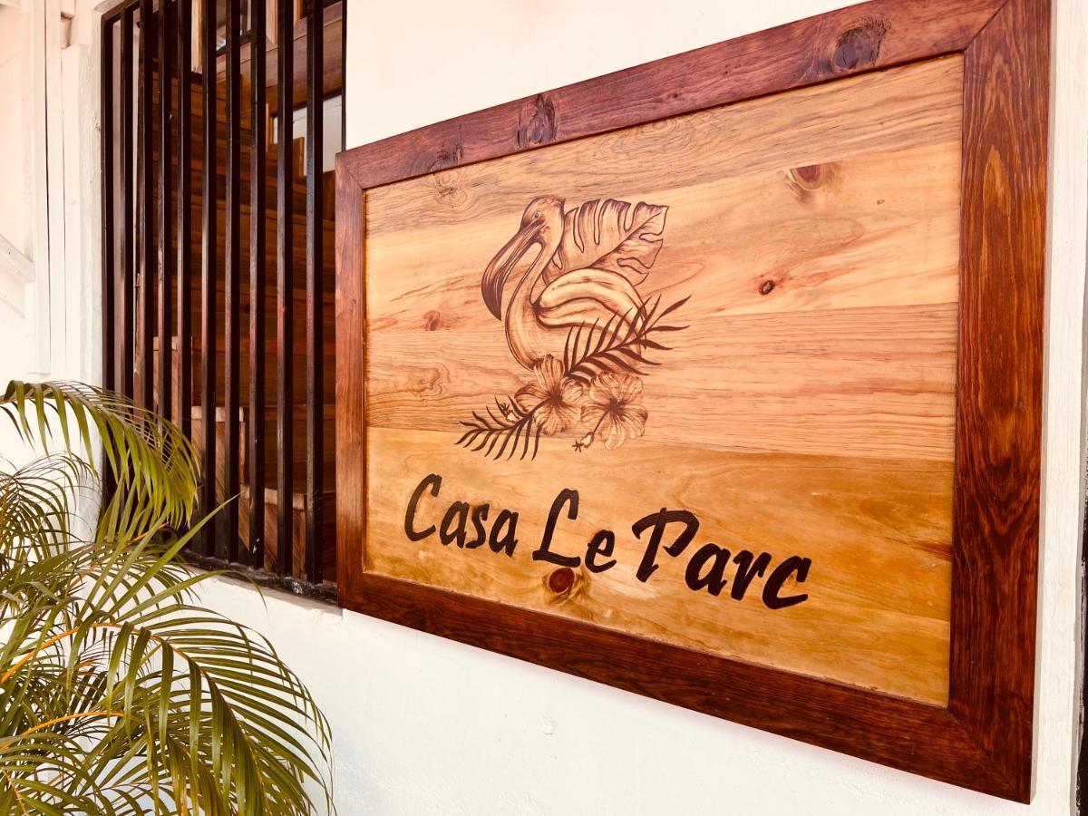 Casa Le Parc - Main Street Hotel Bocas Town Exterior foto