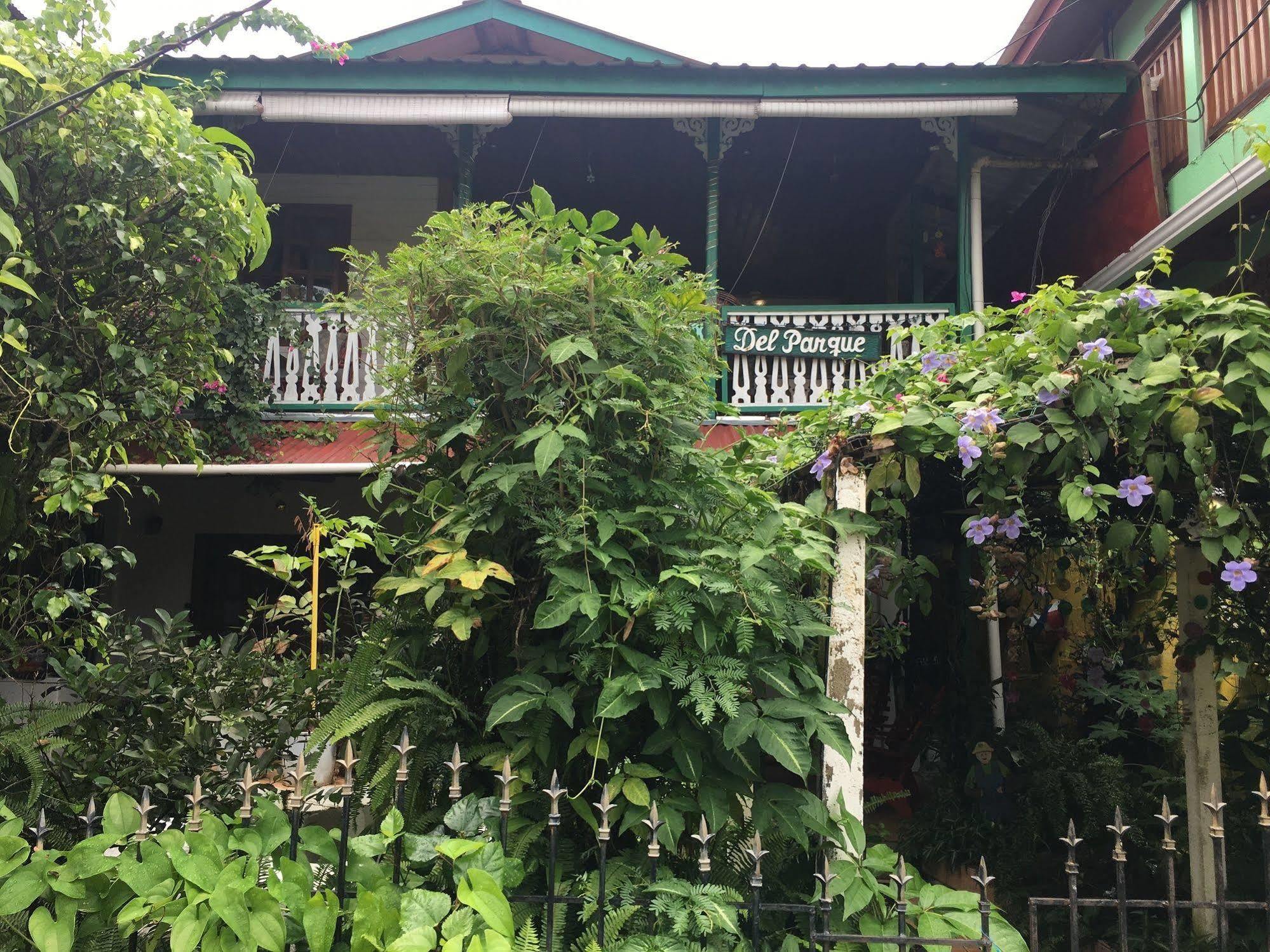 Casa Le Parc - Main Street Hotel Bocas Town Exterior foto